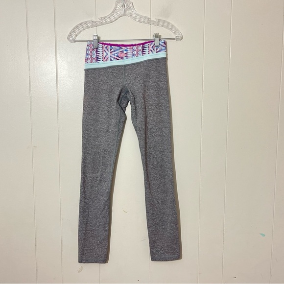 Lululemon Ivivva Girls Bundle Size 10 - Picture 6 of 14